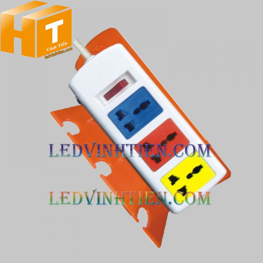 Ổ cắm 3 đa năng LIOA 3D12NWG