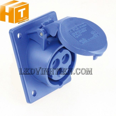 Ổ cắm dạng nghiên 3P 32A F423-6 Panasonic