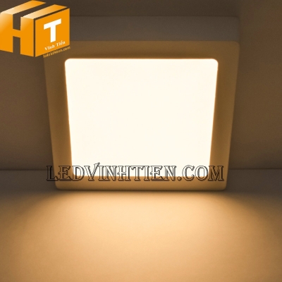 Đèn ốp nổi vuông 18w màu vàng