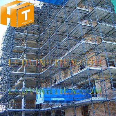 Cầu thang giàn giáo kẽm